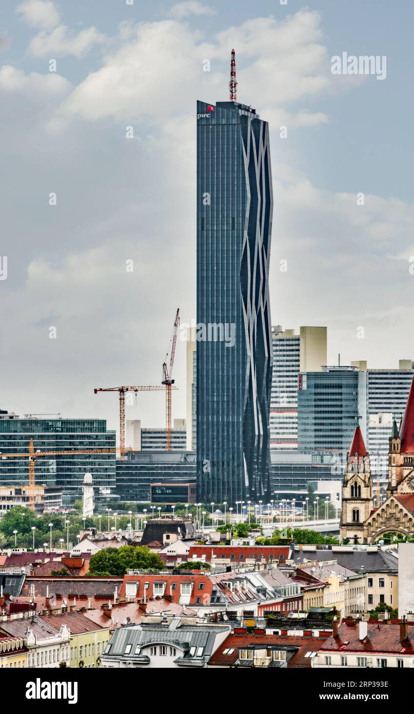 Der DC-Tower 1 in Wien Stock Photo