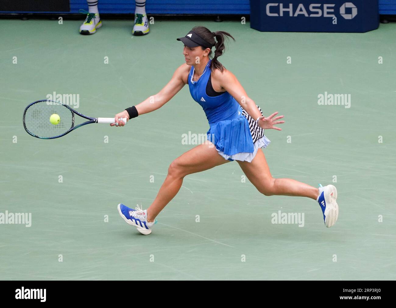 Jessica pegula elina svitolina hi-res stock photography and images - Alamy
