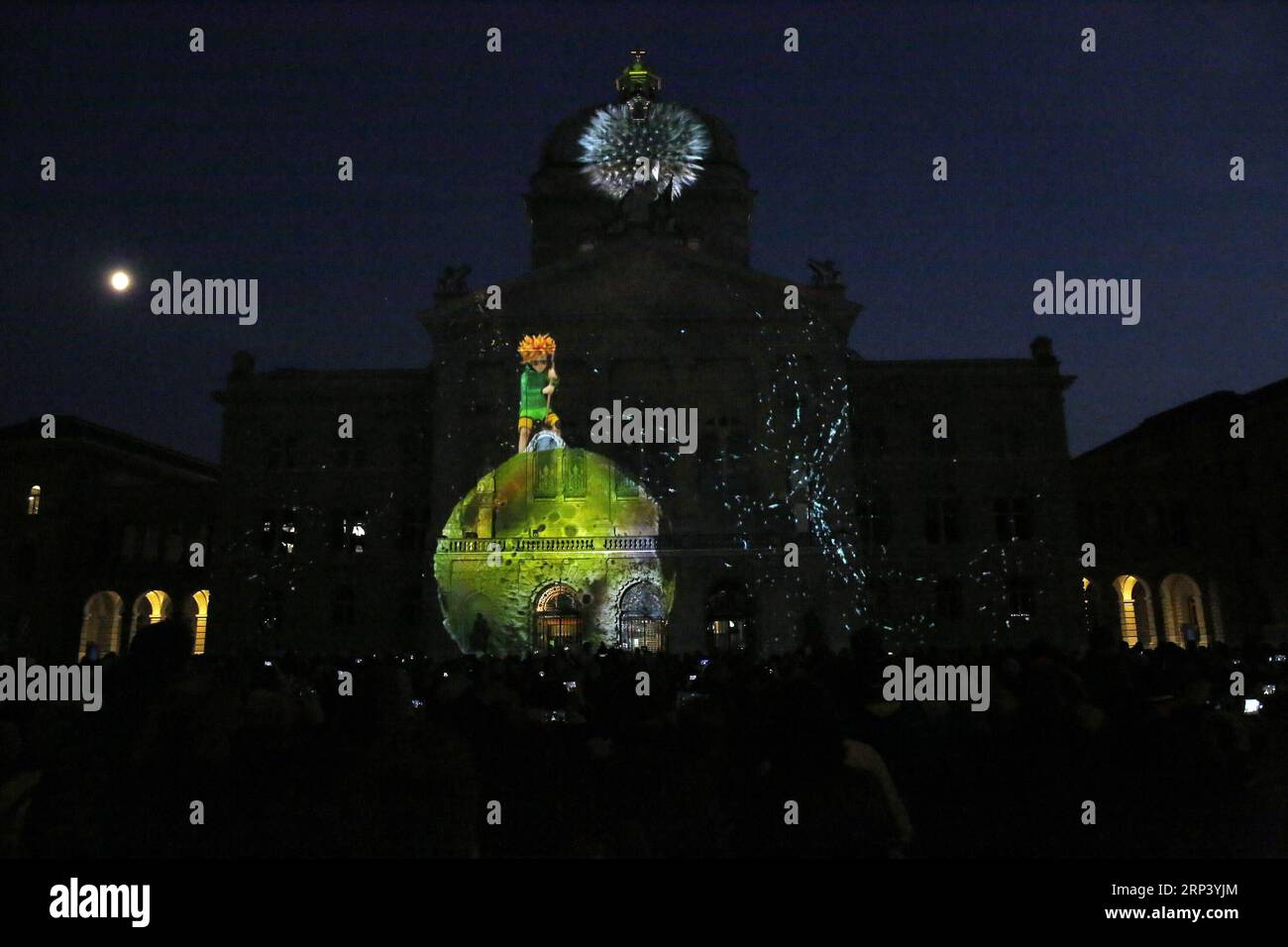 (181019) -- BERN, Oct. 19, 2018 -- Photo taken on Oct. 19, 2018 shows the light show Rendez-vous Bundesplatz in front of the Swiss Parliament Building in Bern, Switzerland. The annual light show, which will last till Nov. 24, shows the world-famous novella The Little Prince by Antoine de Saint-Exupery this year. ) SWITZERLAND-BERN-LIGHT SHOW RubenxSprich PUBLICATIONxNOTxINxCHN Stock Photo