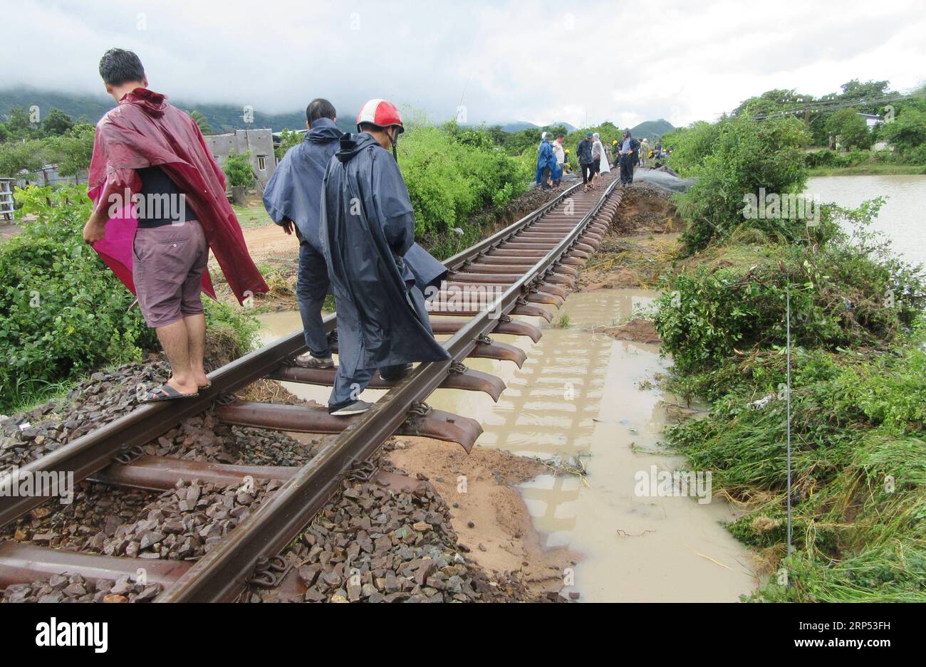 Railway workers houses hi-res stock photography and images - Alamy