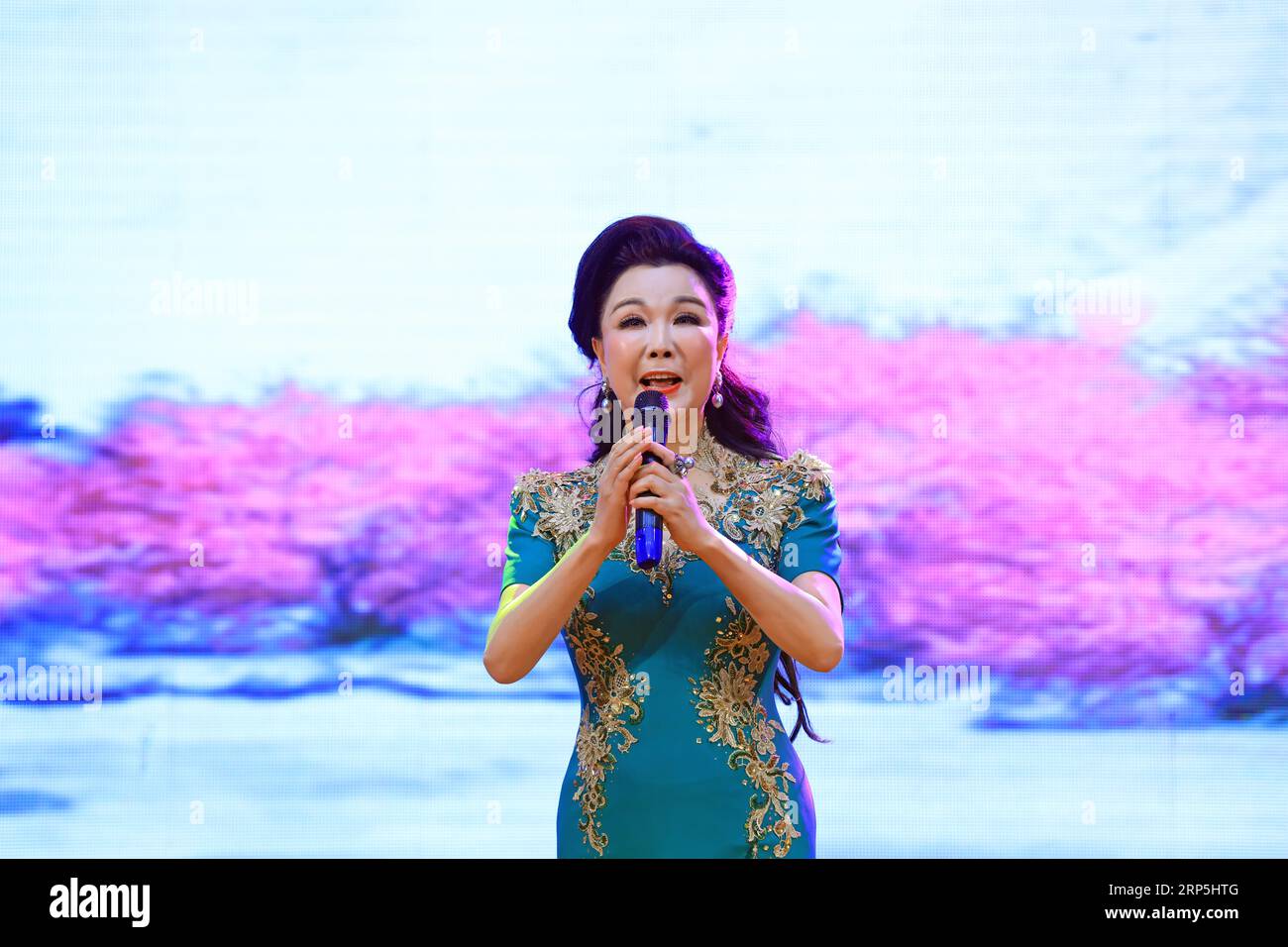 Luannan County - January 25, 2019: Peking Opera Chorus on stage, Luannan County, Hebei Province, China Stock Photo