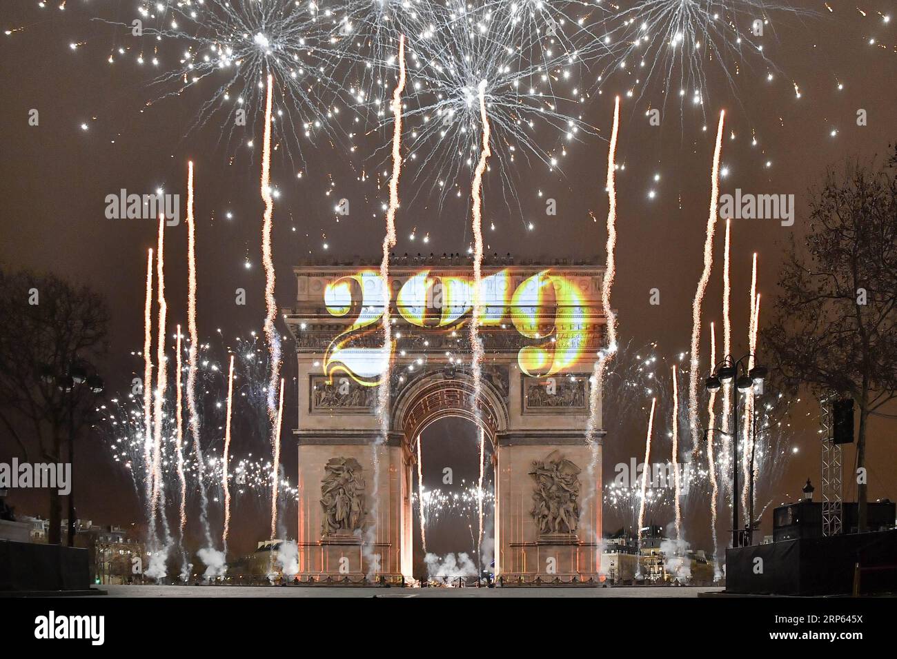 Firework Projection Light projection paris triomphe hi-res stock photography and images - Alamy