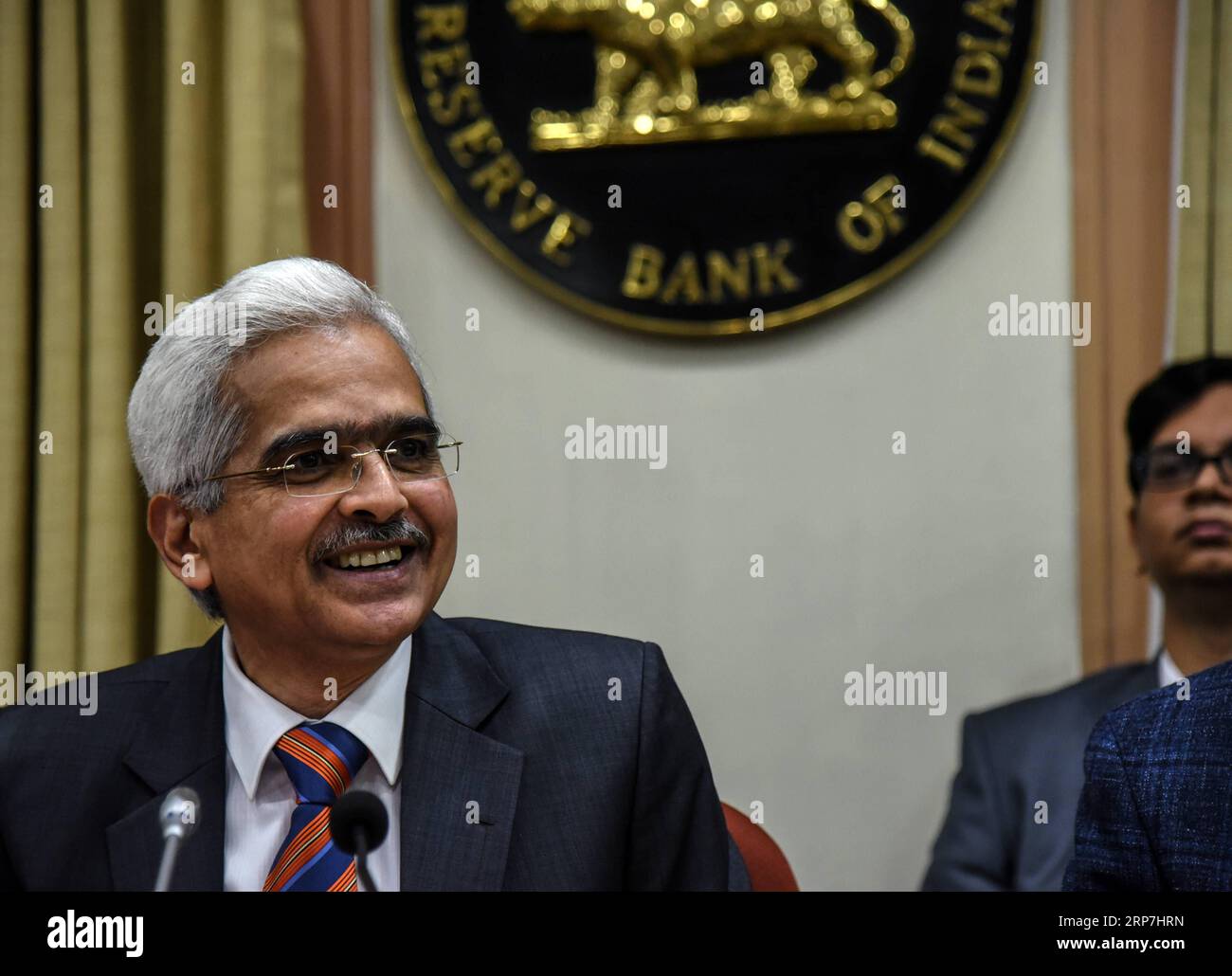 (190207) -- MUMBAI, Feb. 7, 2019 (Xinhua) -- The Reserve Bank of India (RBI) Governor Shaktikanta Das attends a news conference after a monetary policy review in Mumbai, India, Feb. 7, 2019. India s central bank - the Reserve Bank of India (RBI) on Thursday reduced the repo rate, or the interest rate at which it lends money to banks, by a marginal 25 basis points. The new repo rate now stands at 6.25 percent from the earlier 6.50 percent. (Xinhua/Stringer) INDIA-MUMBAI-RBI GOVERNOR-PRESS CONFERENCE PUBLICATIONxNOTxINxCHN Stock Photo