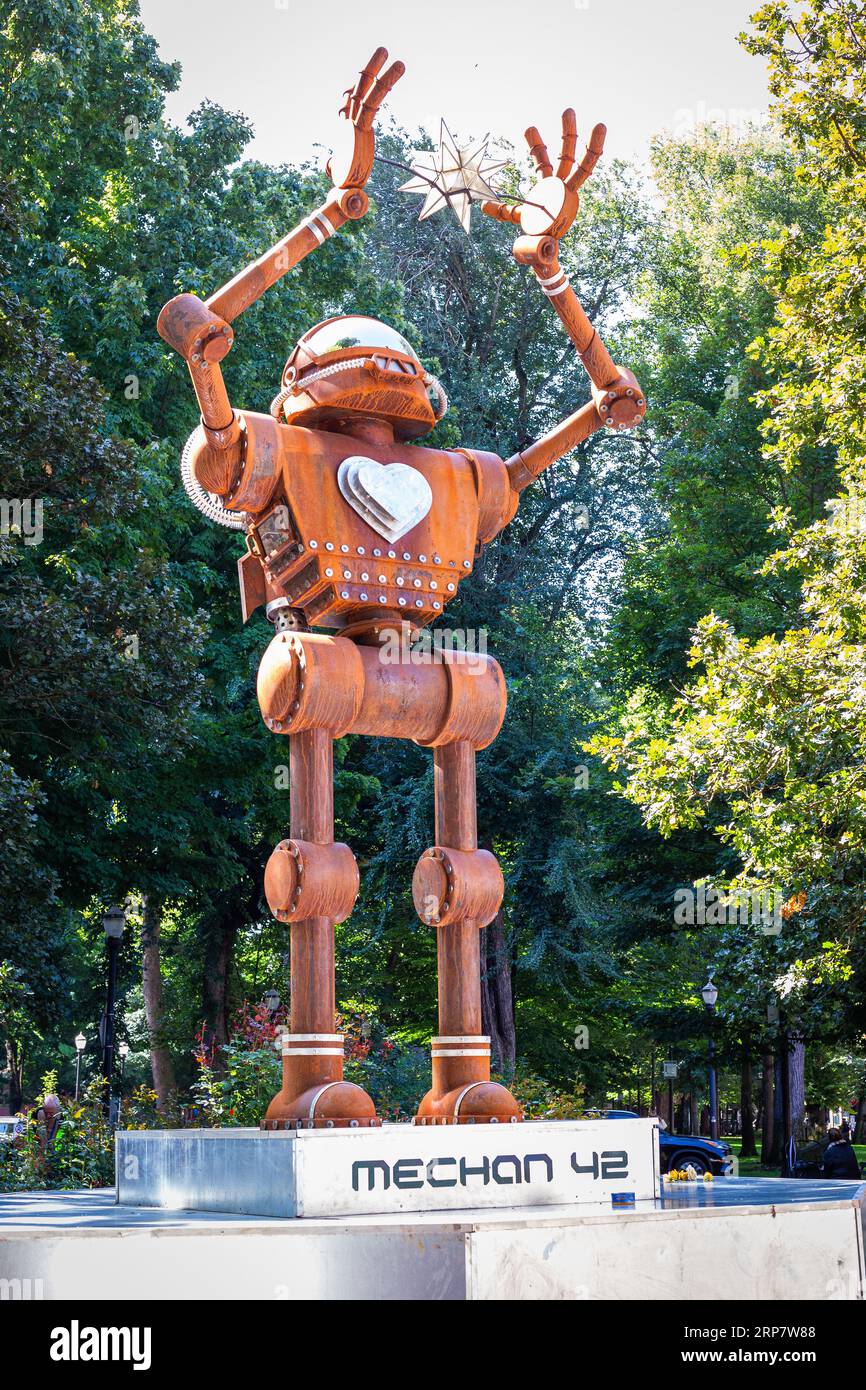 Mechan 42 Steel statue in the South Park Blocks neighborhood in downtown Portland Oregon on a sunny summer day Stock Photo