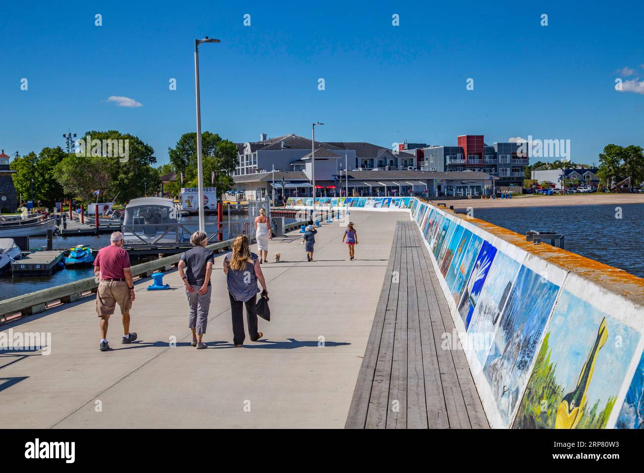 Gimli Seawall Gallery The murals on the Gimli pier have been telling the story of the town and