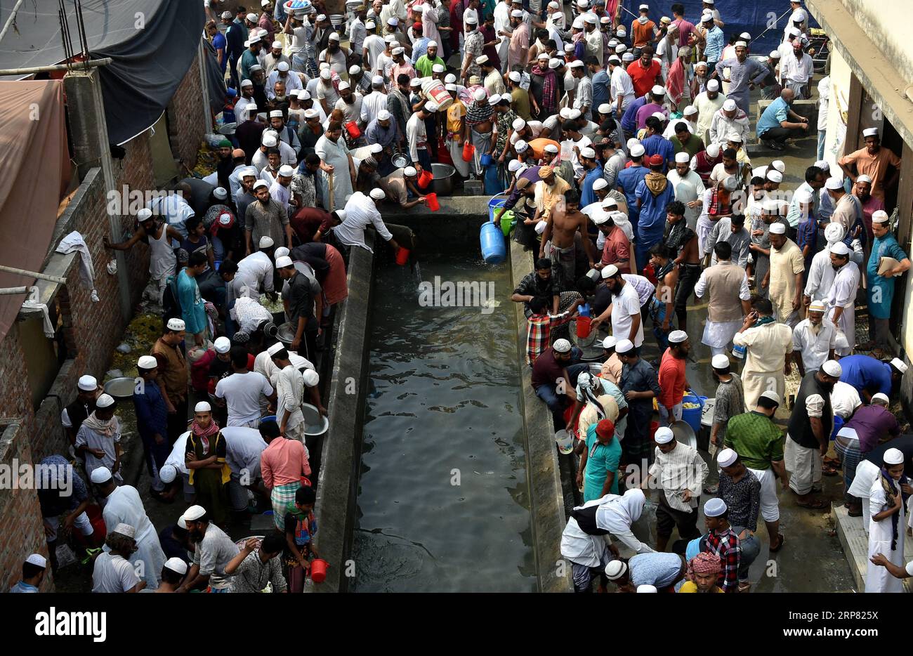 Ijtema bangladesh hi-res stock photography and images