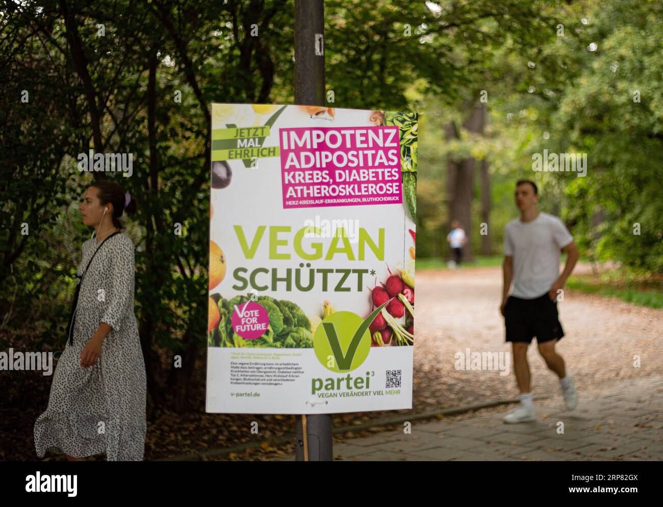 vegetarier-hi-res-stock-photography-and-images-alamy