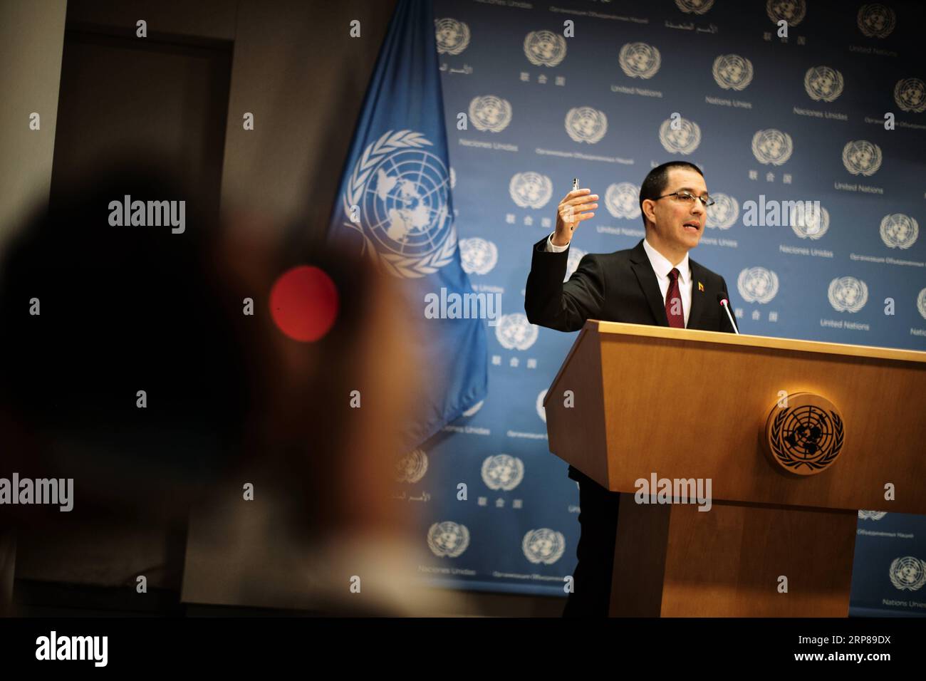 (190223) -- UNITED NATIONS, Feb. 23, 2019 (Xinhua) -- Venezuelan Foreign Minister Jorge Arreaza attends a press conference at the United Nations headquarters in New York, Feb. 22, 2019. Venezuelan Foreign Minister Jorge Arreaza said Friday that his government wants to have peace with the United States and hopes to sit down at the table with the opposition. (Xinhua/Li Muzi) UN-VENEZUELA-FM-JORGE ARREAZA-RESS CONFERENCE PUBLICATIONxNOTxINxCHN Stock Photo