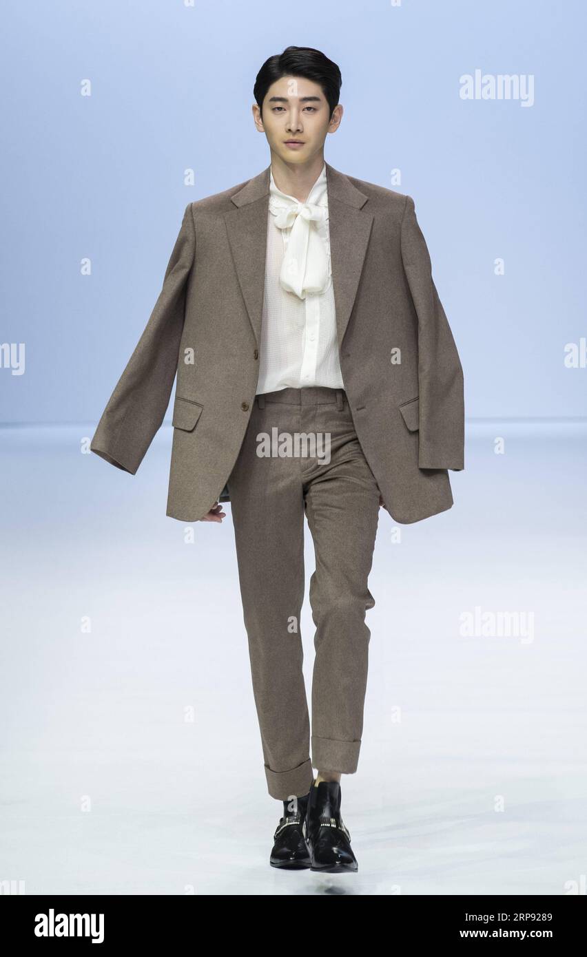 Korean male clearance fashion 2019