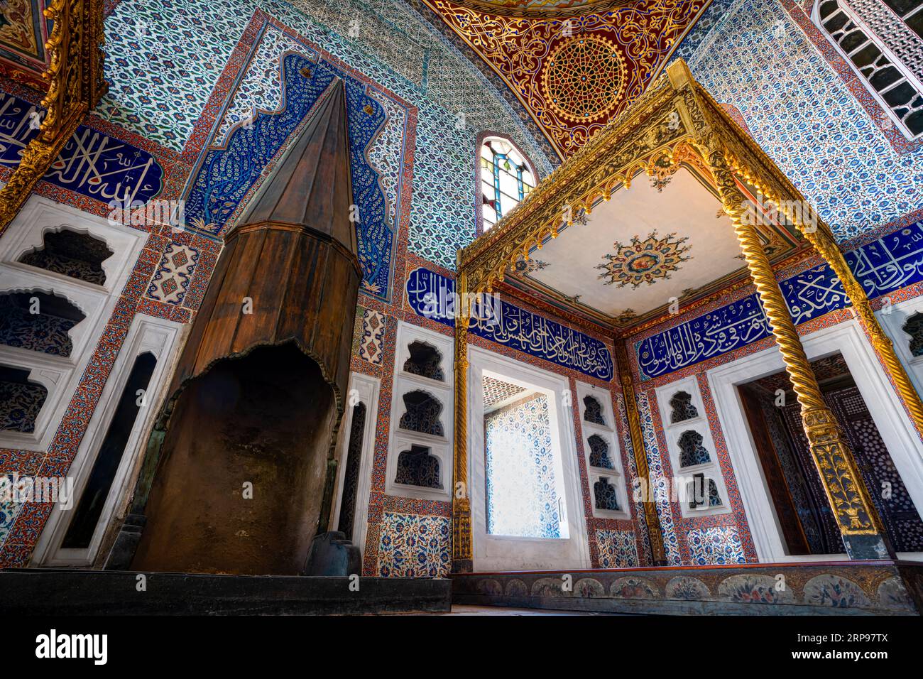 Bedroom of Sultan Murad III at Topkapi Palace Harem. Istanbul, Turkey