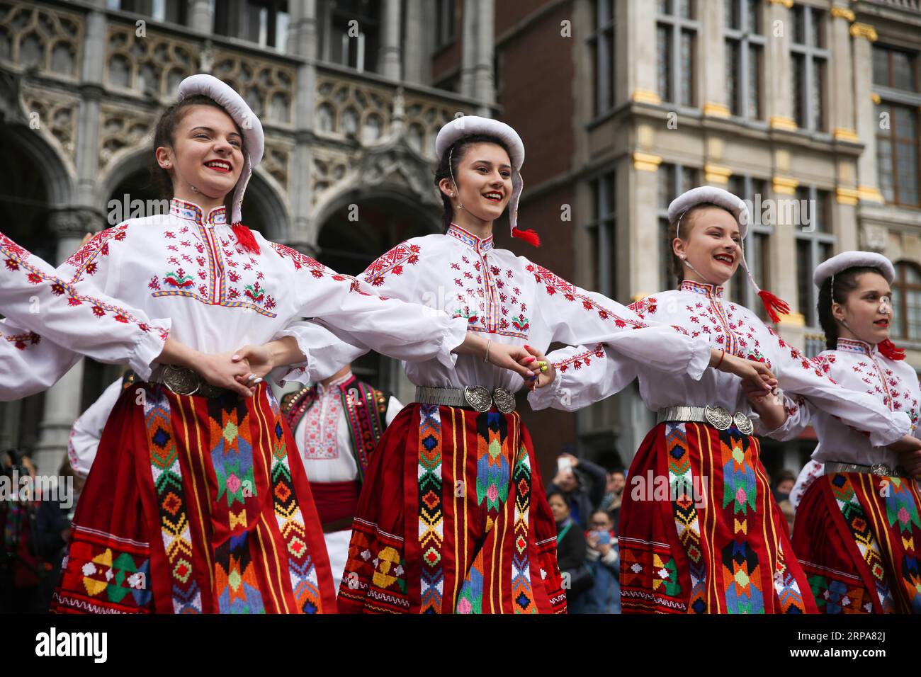 (190428) -- BRUSSELS, April 28, 2019 -- Dancers perform the Bulgarian folk dance on the last day of the 2019 Balkan Trafik at the Grand Place in Brussels, Belgium, April 28, 2019. The festival aims to share the artistic and festive cultures of the Balkans in south-eastern Europe. ) BELGIUM-BRUSSELS-BALKAN TRAFIK ZhengxHuansong PUBLICATIONxNOTxINxCHN Stock Photo