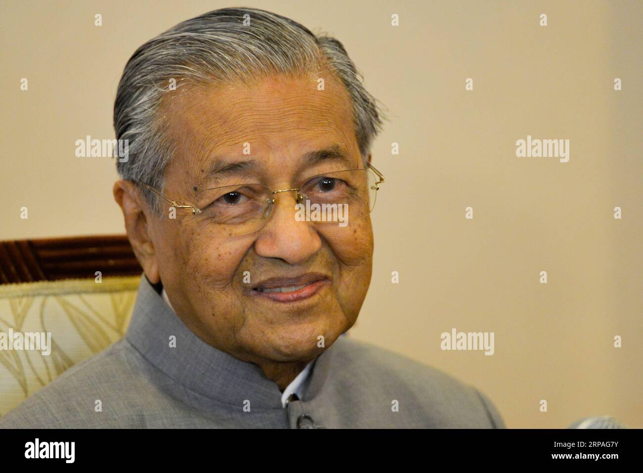 (190509) -- PUTRAJAYA, May 9, 2019 (Xinhua) -- Malaysian Prime Minister Mahathir Mohamad attends a press conference to mark the first year since his Pakatan Harapan (PH) coalition won power at the national polls on May 9 last year, in Putrajaya, Malaysia, May 9, 2019. Malaysia has achieved progress in combating corruption and in restoring government institutions after taking over the government in a smooth transition but much remains to be done especially in repairing the national economy, Malaysian Prime Minister Mahathir Mohamad said on Thursday. (Xinhua/Chong Voon Chung) MALAYSIA-PUTRAJAYA- Stock Photo