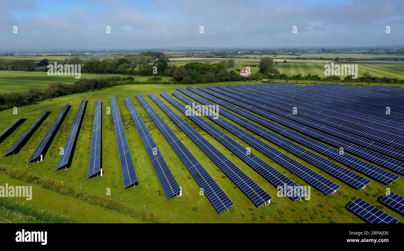 File photo dated 08/06/21 of Romney Marsh Solar Farm in Kent. UK households could collectively lose up to £5 billion a year if a law blocking large-scale solar farms on productive agricultural land is passed, energy analysts have said. Issue date: Monday September 4, 2023. Stock Photo