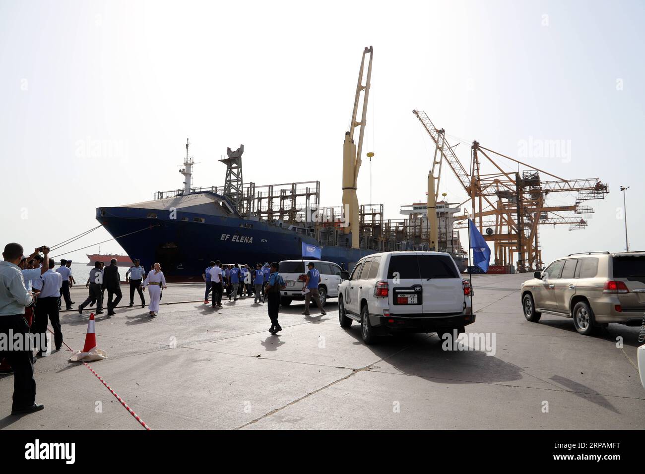 (190515) -- HODEIDAH, May 15, 2019 -- UN team members arrive at the Hodeidah port for a press conference in Hodeidah, Yemen, on May 14, 2019. The UN monitoring mission in Yemen on Tuesday welcomed the Houthi rebels handover of the security of Hodeidah ports to the coast guards. YEMEN-HODEIDAH-UN-PRESS CONFERENCE nieyunpeng PUBLICATIONxNOTxINxCHN Stock Photo
