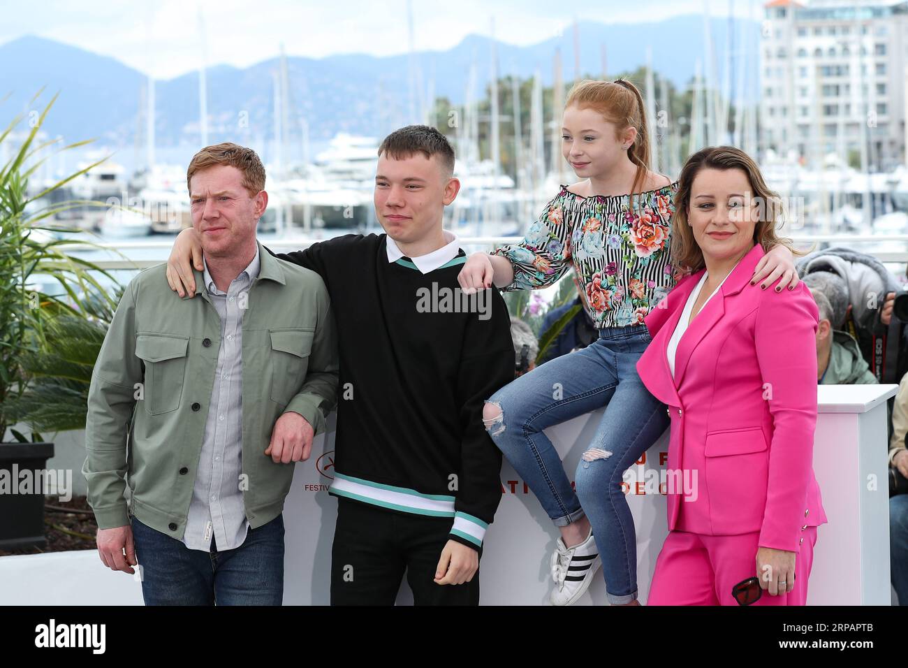 (190517) -- CANNES, May 17, 2019 (Xinhua) -- (L-R) Kris Hitchen, Rhys Stone, Katie Proctor and Debbie Honeywood pose during a photocall for the film Sorry We Missed You at the 72nd Cannes Film Festival in Cannes, France, May 17, 2019. British director Ken Loach s film Sorry We Missed You will compete for the Palme d Or with other 20 feature films during the 72nd Cannes Film Festival which is held from May 14 to 25. (Xinhua/Zhang Cheng) FRANCE-CANNES-72ND FILM FESTIVAL-SORRY WE MISSED YOU PUBLICATIONxNOTxINxCHN Stock Photo