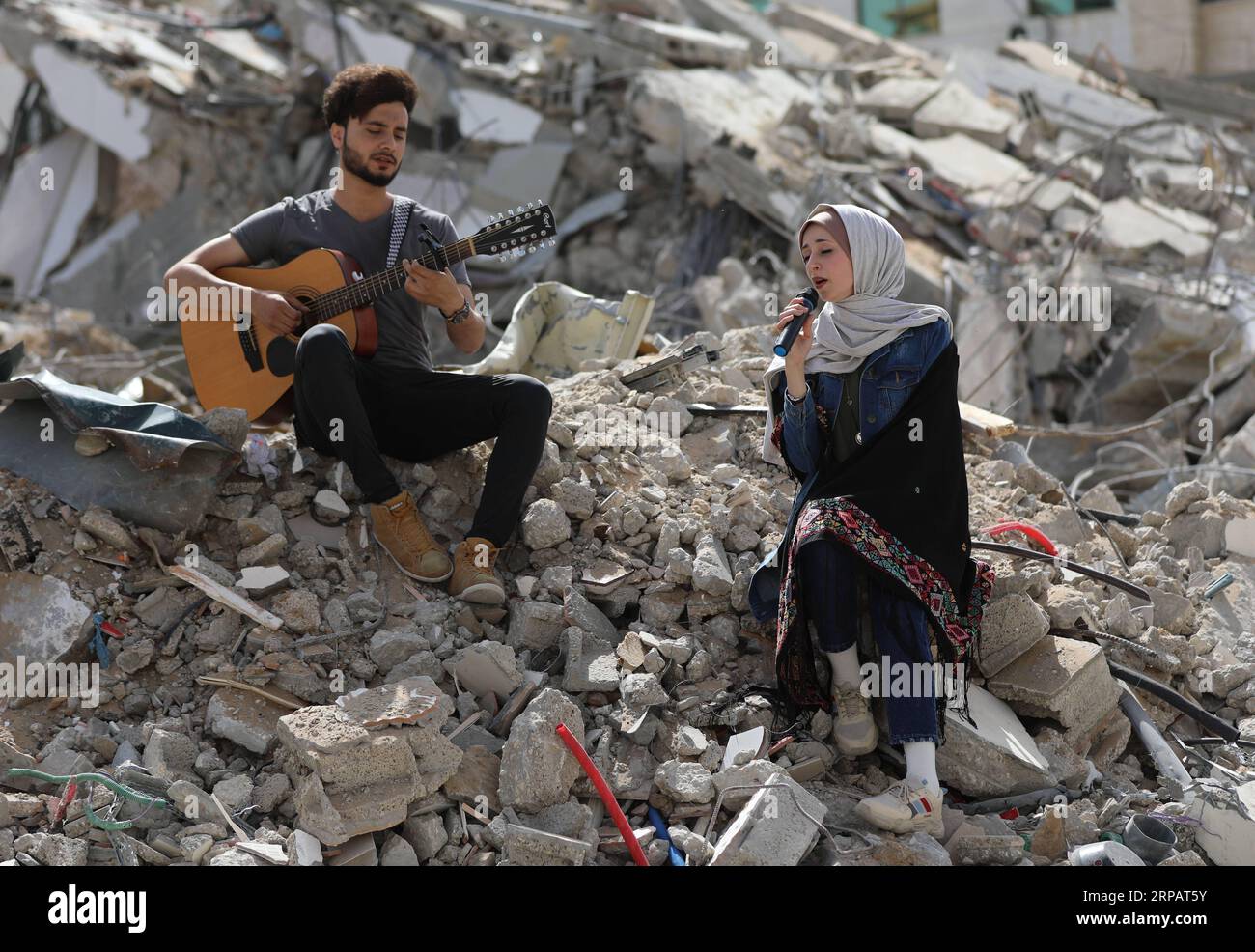 Mideast gaza music anti israel hi-res stock photography and images - Alamy