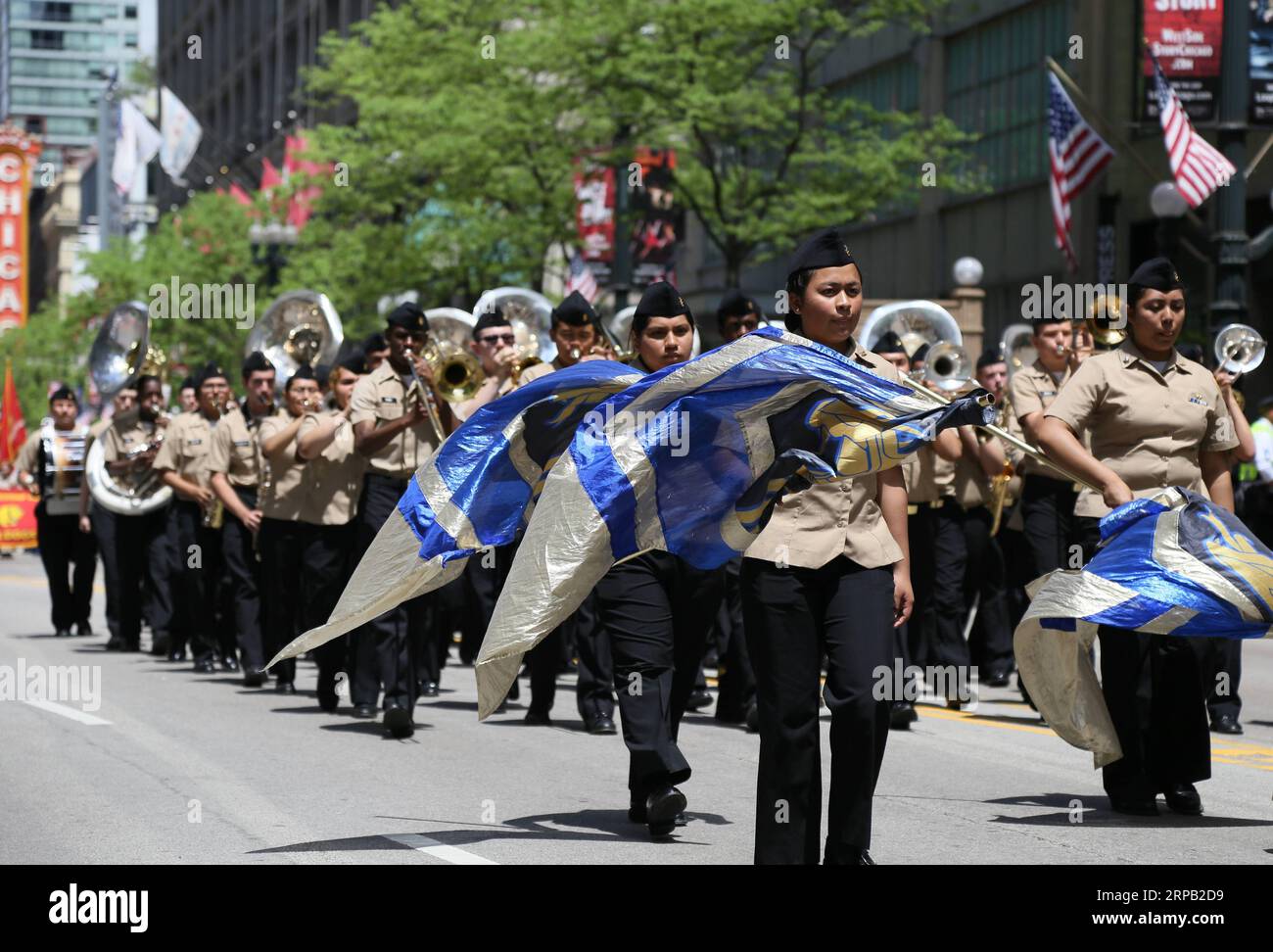 (190525) -- CHICAGO, May 25, 2019 (Xinhua) -- Participants take part in the Memorial Day Parade in Chicago, the United States, on May 25, 2019. The Memorial Day is a federal holiday in the United States for remembering people who have died while serving in the country s armed forces. (Xinhua/Wang Qiang) U.S.-CHICAGO-MEMORIAL DAY-PARADE PUBLICATIONxNOTxINxCHN Stock Photo