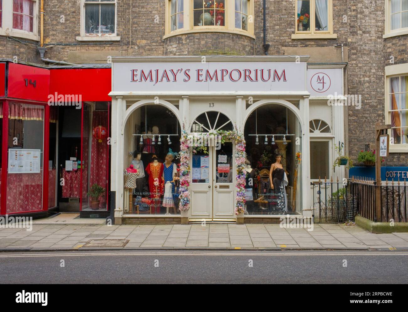 Emjay's Emporium vintage clothing shop in York Place, Scarborough Stock Photo