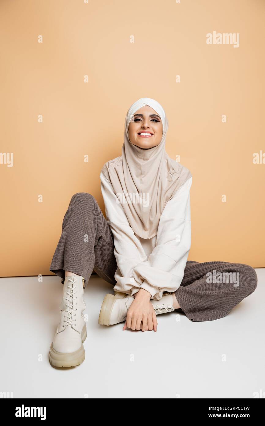 Casual outfit online for muslimah