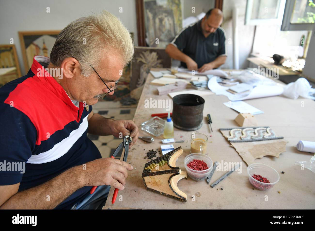 (190724) DAMASCUS, July 24, 2019 A Syrian craftsman makes a stone