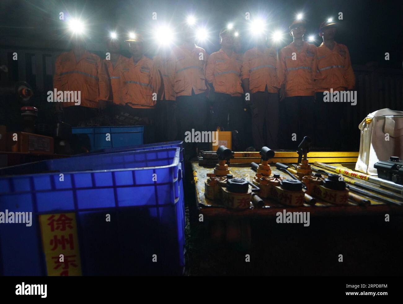 (190726) -- XUZHOU, July 26, 2019 -- Railway workers of the Xuzhou fixing section of the China Railway Shanghai Group Co., Ltd. accept job assignments and safety instructions before working in Xuzhou, east China s Jiangsu Province, July 26, 2019. ) CHINA-JIANGSU-XUZHOU-HIGH-SPEED RAILWAY-WORKERS (CN) JixChunpeng PUBLICATIONxNOTxINxCHN Stock Photo