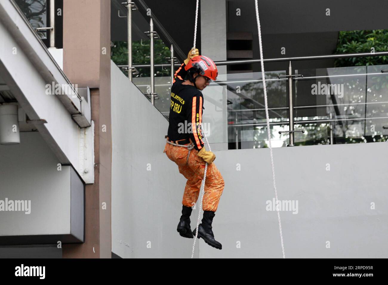 (190727) -- QUEZON CITY, July 27, 2019 -- A member of the Philippine ...