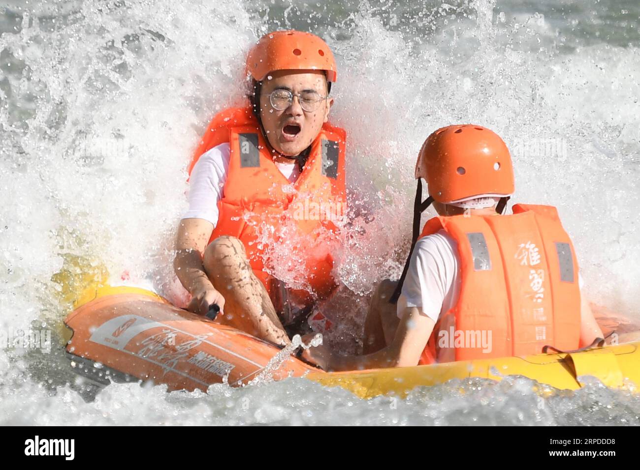 (190731) -- TONGLU, July 31, 2019 -- Tourists enjoy drifting in a valley at the Shengxianli scenic area in Tonglu County, east China s Zhejiang Province, July 31, 2019. ) CHINA-ZHEJIANG-TONGLU-SUMMER LEISURE-DRIFTING (CN) HuangxZongzhi PUBLICATIONxNOTxINxCHN Stock Photo