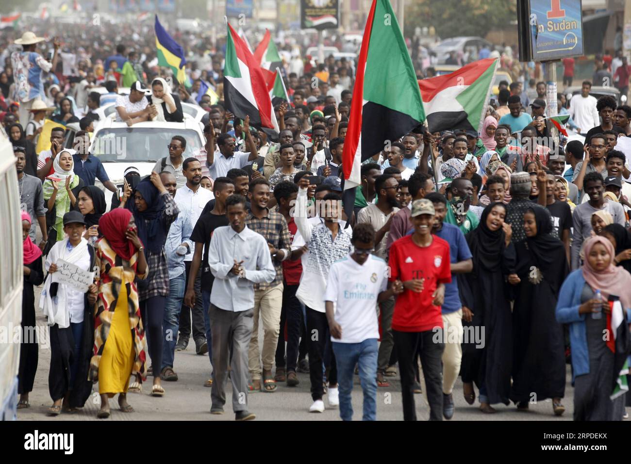 (190801) -- KHARTOUM, Aug. 1, 2019 -- Sudanese people take part in a demonstration in Khartoum, Sudan, on Aug. 1, 2019. Five people were killed and dozens of others injured during a shooting attack in El Obeid city on July 29. The incident sparked a wave of anger and widespread protests across Sudanese cities. (Photo by /Xinhua) SUDAN-KHARTOUM-DEMONSTRATION MohamedxKhidir PUBLICATIONxNOTxINxCHN Stock Photo
