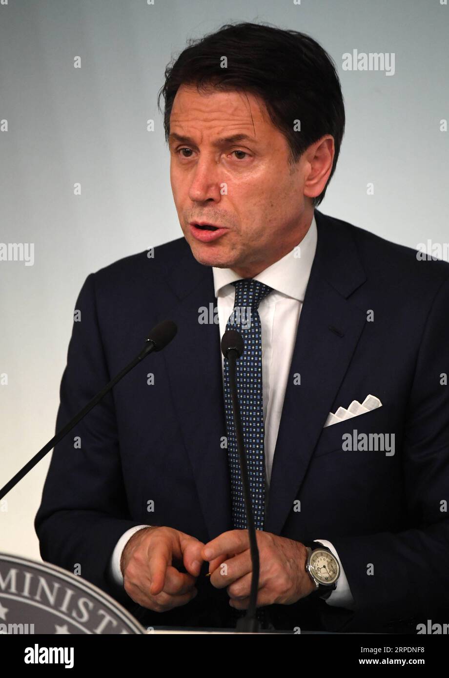 Snapelctios hires stock photography and images Alamy