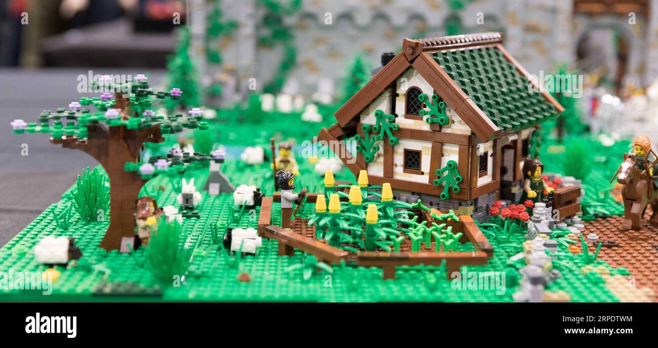 Lego farm hi res stock photography and images Alamy
