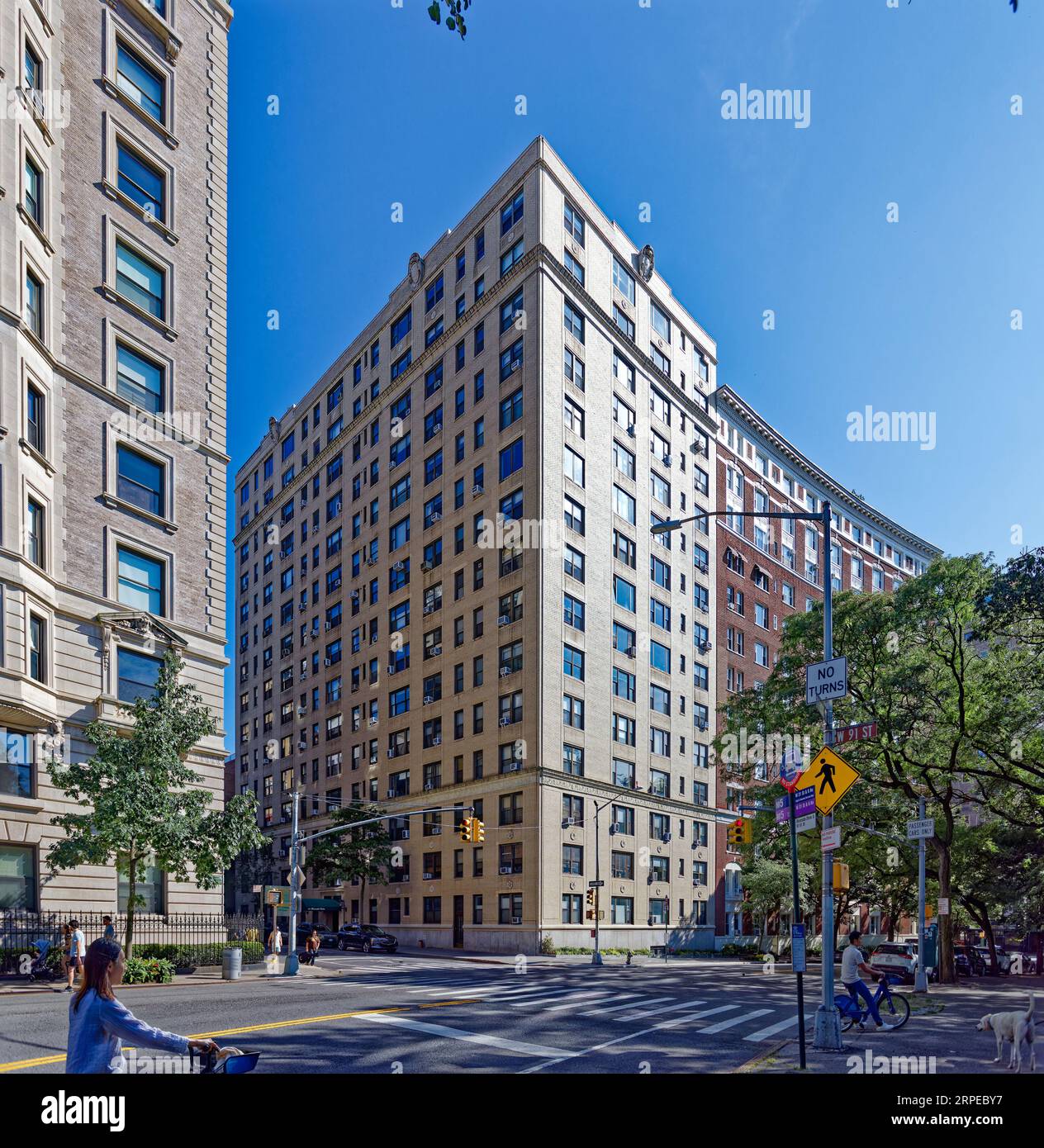 Upper West Side Emery Roth designed 186 Riverside Drive in neo