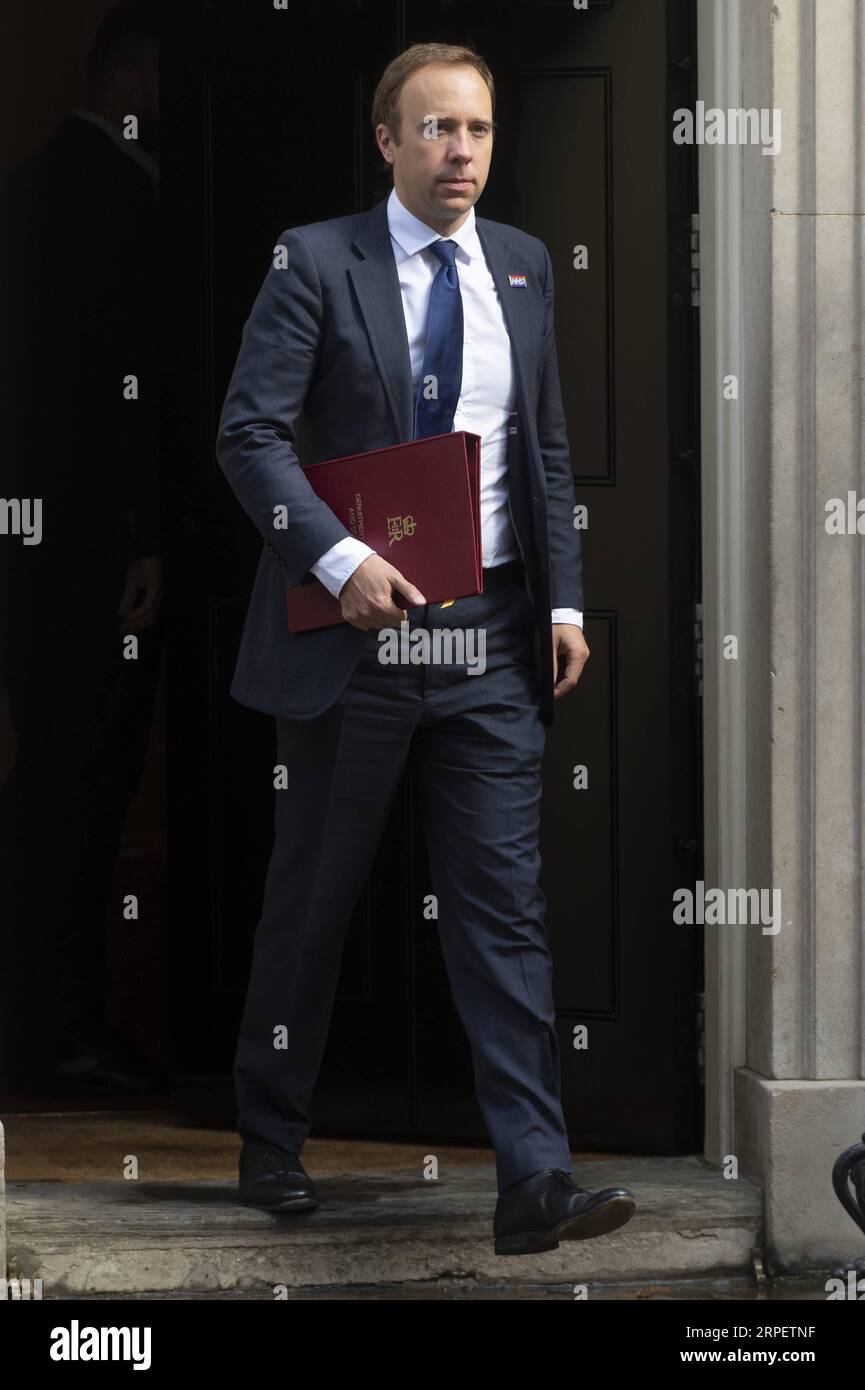 (190904) -- LONDON, Sept. 4, 2019 (Xinhua) -- Britain s Secretary of State for Health and Social Care Matt Hancock leaves 10 Downing Street after a cabinet meeting in London, Britain, on Sept. 4, 2019. British lawmakers on Wednesday voted in favour of a bill to stop a no-deal Brexit at the end of October, a second heavy blow to Prime Minister Boris Johnson in two days. (Photo by Ray Tang/Xinhua) BRITAIN-LONDON-CABINET MEETING PUBLICATIONxNOTxINxCHN Stock Photo