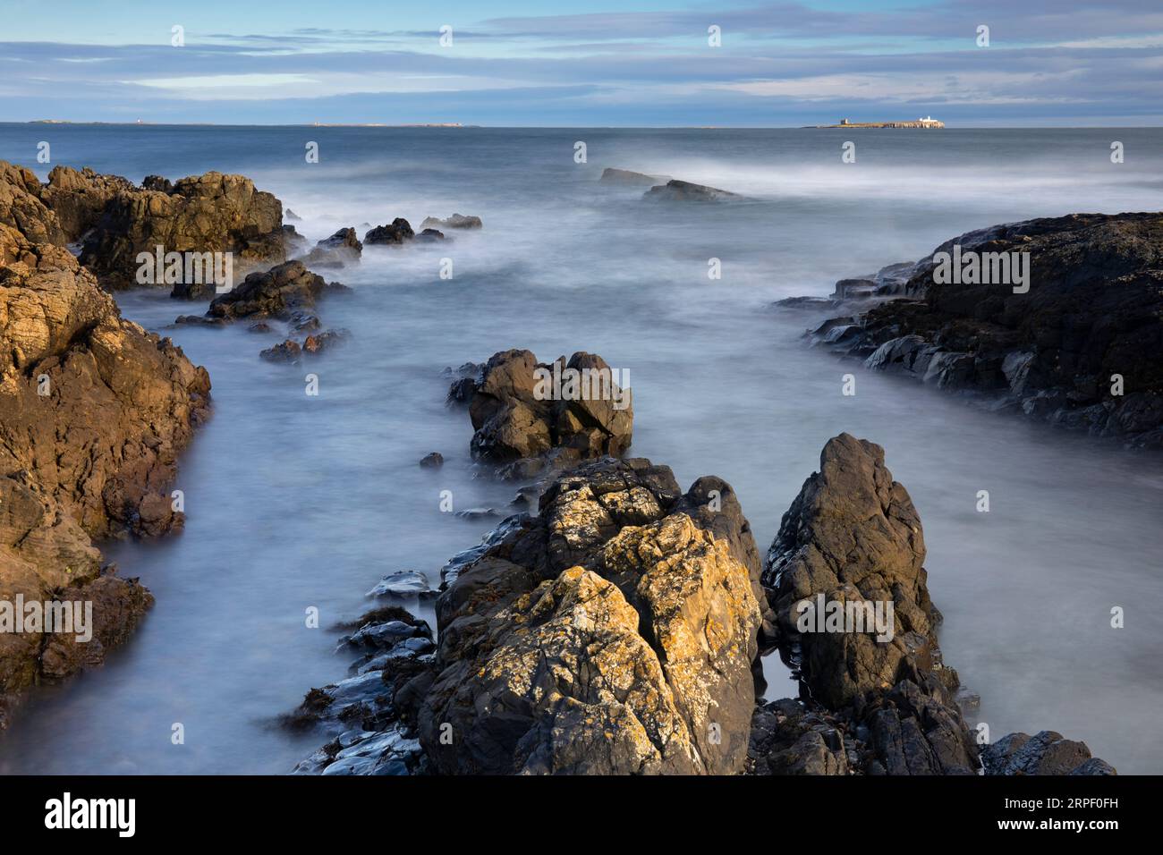 The Farne islands Photographed from Stag Rocks, Bamburgh Beach ...