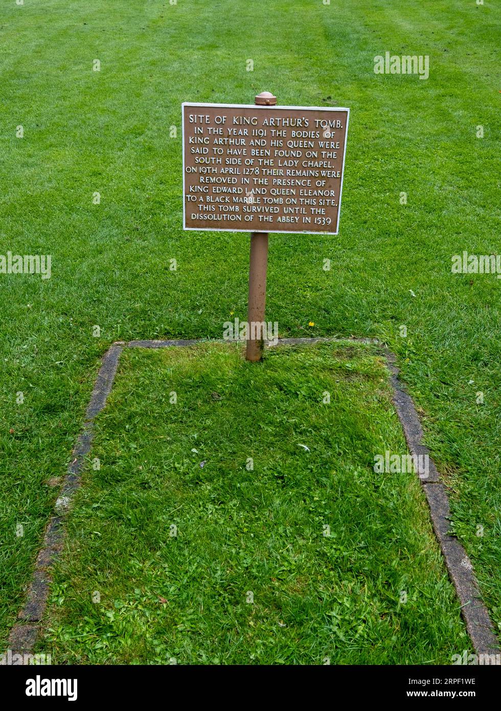 King Arthur's Tomb, Glastonbury Abbey Stock Photo