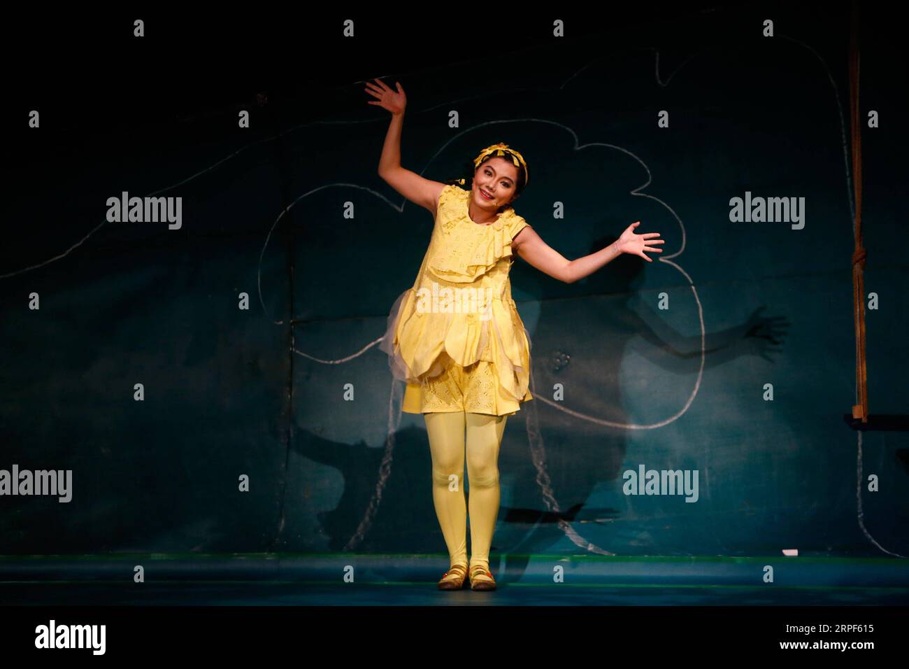 (190914) -- BUCHAREST, Sept. 14, 2019 -- Tang Yan of China National Theatre for Children performs in TR-E-E show, a story of a young ginkgo tree, during the 15th ImPuls International Festival of Contemporary Animation Theatre in Bucharest, capital of Romania, Sept. 13, 2019. (Photo by /Xinhua) ROMANIA-BUCHAREST-CHINESE PERFORMANCE CristianxCristel PUBLICATIONxNOTxINxCHN Stock Photo