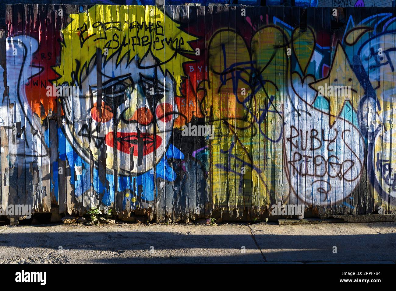 Boris Johnson graffiti/street art on a fence, Fashion Street, Spitalfields, London, UK.  7 Apr 2023 Stock Photo