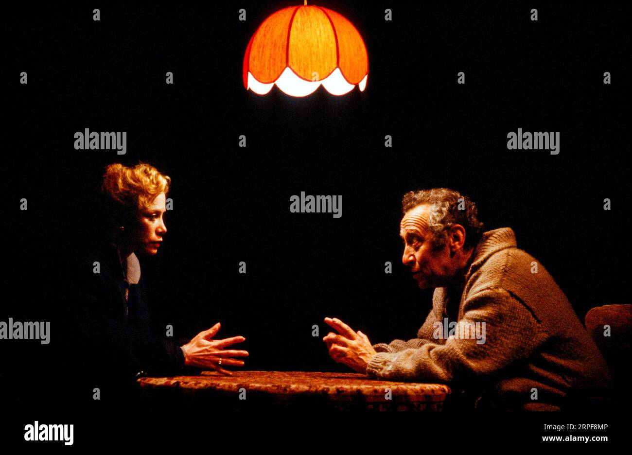 Connie Booth (Miss A), David de Keyser (John) in THE SHAWL by David Mamet at the Royal Court Theatre, London SW1  09/06/1986 design: William Dudley  director: Richard Eyre Stock Photo
