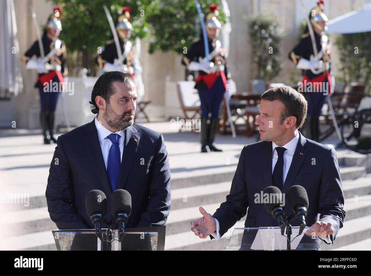 190920 -- PARIS, Sept. 20, 2019 -- French President Emmanuel Macron R and visiting Lebanese Prime Minister Saad Hariri meet the media before their meeting at the Elysee Palace in Paris, France, Sept. 20, 2019.  FRANCE-PARIS-EMMANUEL MACRON-LEBANON-SAAD HARIRI GaoxJing PUBLICATIONxNOTxINxCHN Stock Photo