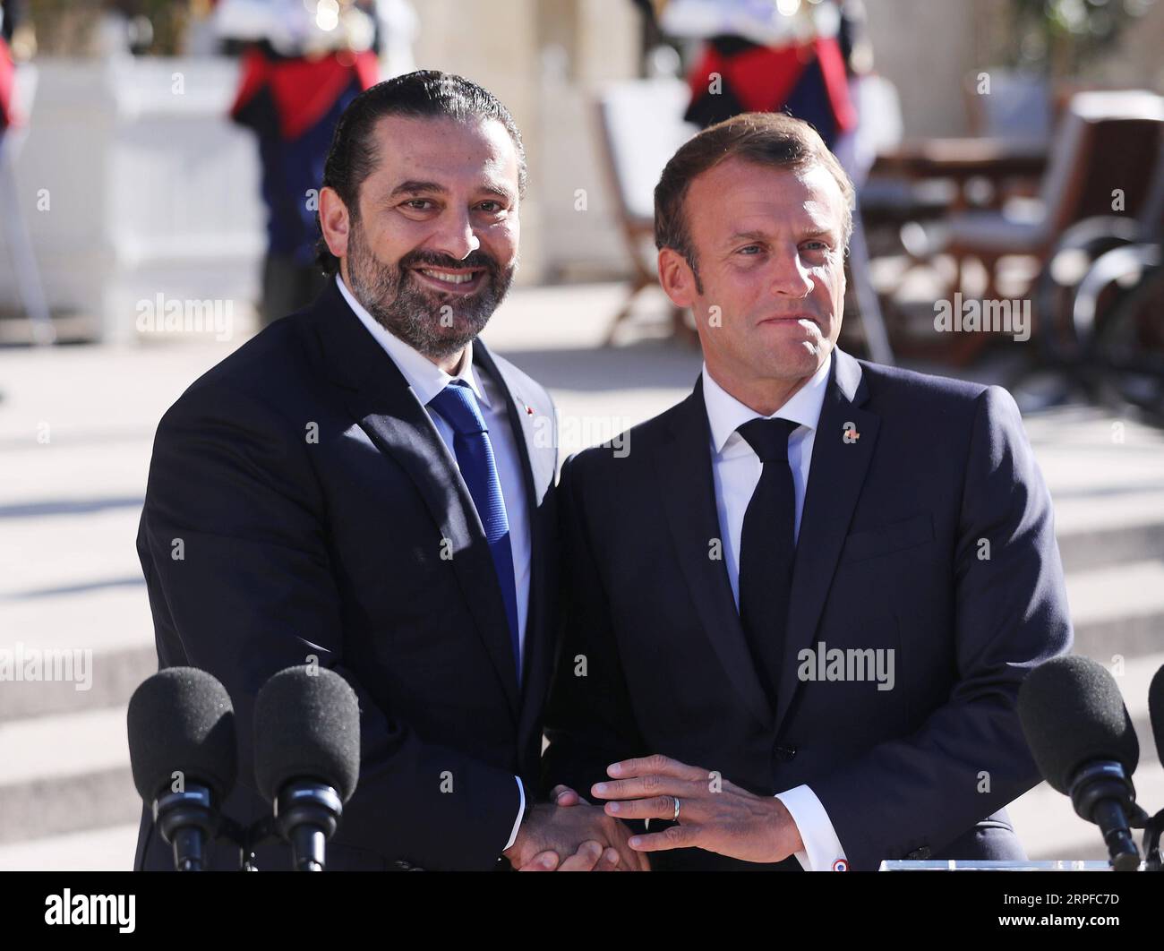 190920 -- PARIS, Sept. 20, 2019 -- French President Emmanuel Macron R shakes hands with visiting Lebanese Prime Minister Saad Hariri before their meeting at the Elysee Palace in Paris, France, Sept. 20, 2019.  FRANCE-PARIS-EMMANUEL MACRON-LEBANON-SAAD HARIRI GaoxJing PUBLICATIONxNOTxINxCHN Stock Photo