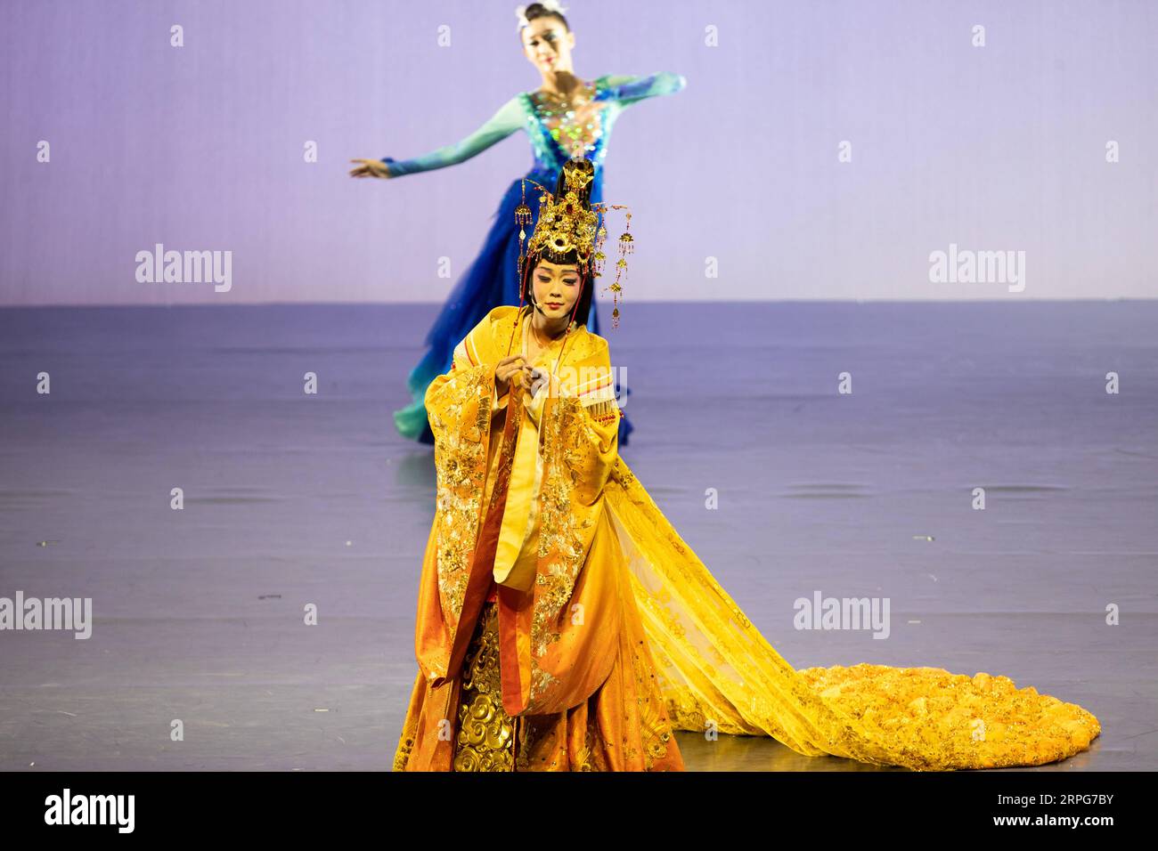 191006 -- BANGKOK, Oct. 6, 2019 Xinhua -- Chinese singer Li Yugang front performs in Lady Zhaojun at the Thailand Culture Center in Bangkok, Thailand, Oct. 5, 2019. The theatrical musical Lady Zhaojun of China s well-known singer Li Yugang made its debut here on Saturday night and would also be performed on Sunday night. Wang Zhaojun, who lived some 2,000 years ago in Han dynasty, won big rounds of applause in the Thailand Culture Center. Xinhua THAILAND-BANGKOK-CHINESE MUSICAL-LADY ZHAOJUN PUBLICATIONxNOTxINxCHN Stock Photo