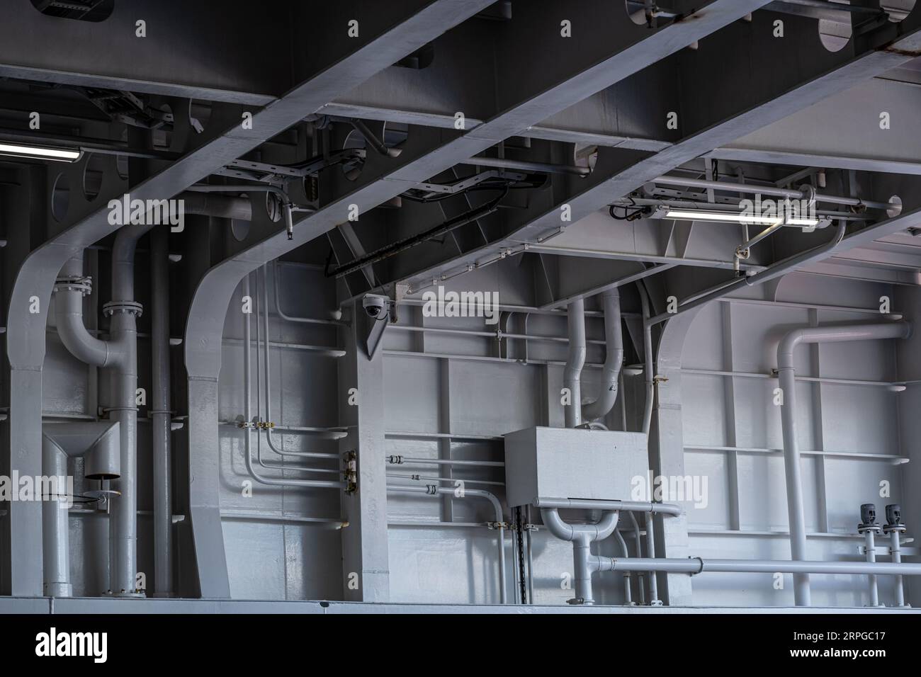 Cruise ship supply pipe hires stock photography and images Alamy