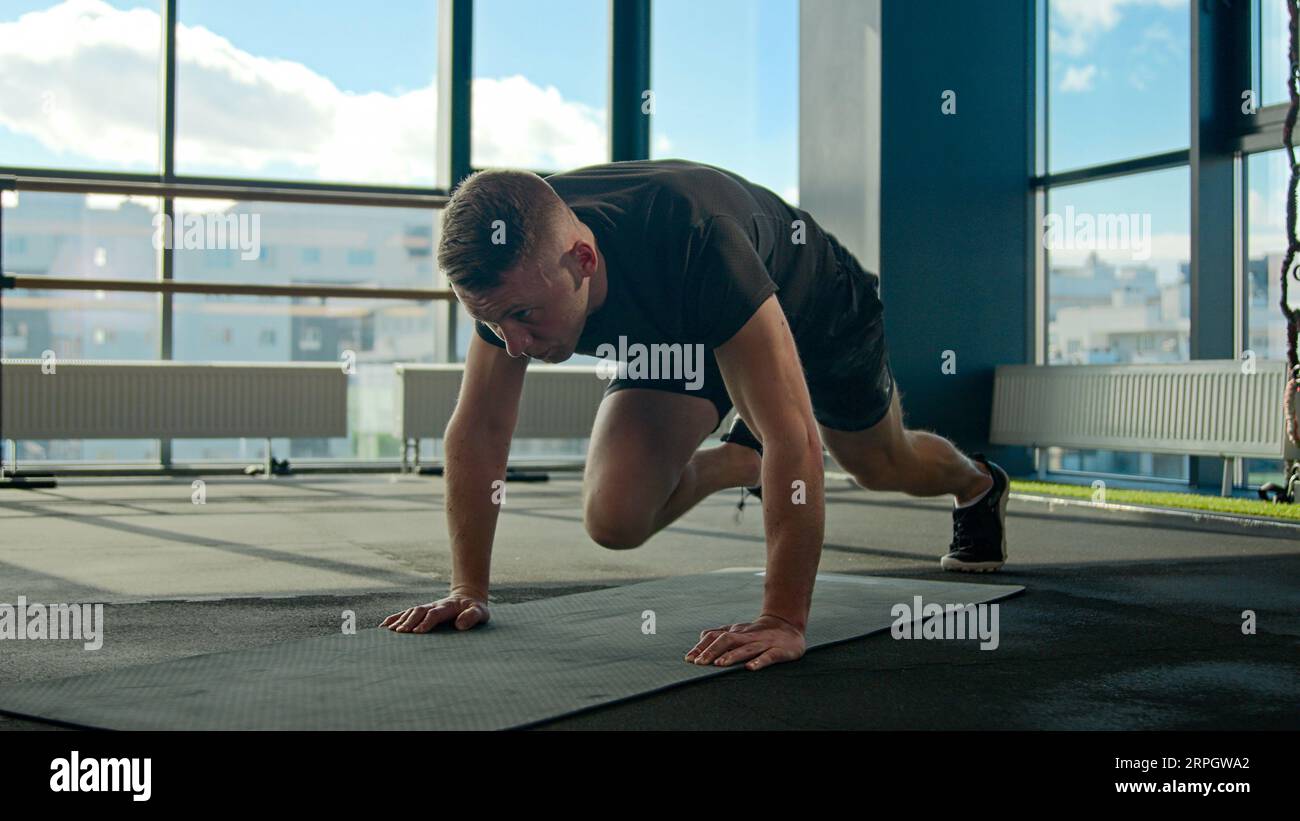 Plank running man exercise hotsell