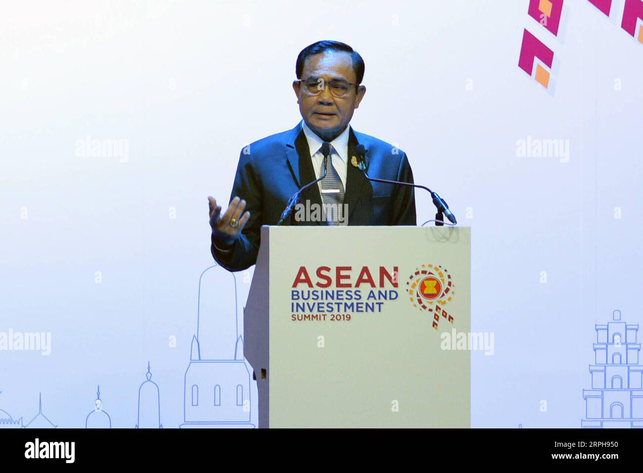 191102 -- BANGKOK, Nov. 2, 2019 Xinhua -- Thai Prime Minister Prayuth Chan-ocha delivers a speech at the Association of Southeast Asian Nations ASEAN Business and Investment Summit ABIS 2019 in Bangkok, Thailand, Nov. 2, 2019. Xinhua/Rachen Sageamsak THAILAND-BANGKOK-ASEAN-ABIS PUBLICATIONxNOTxINxCHN Stock Photo