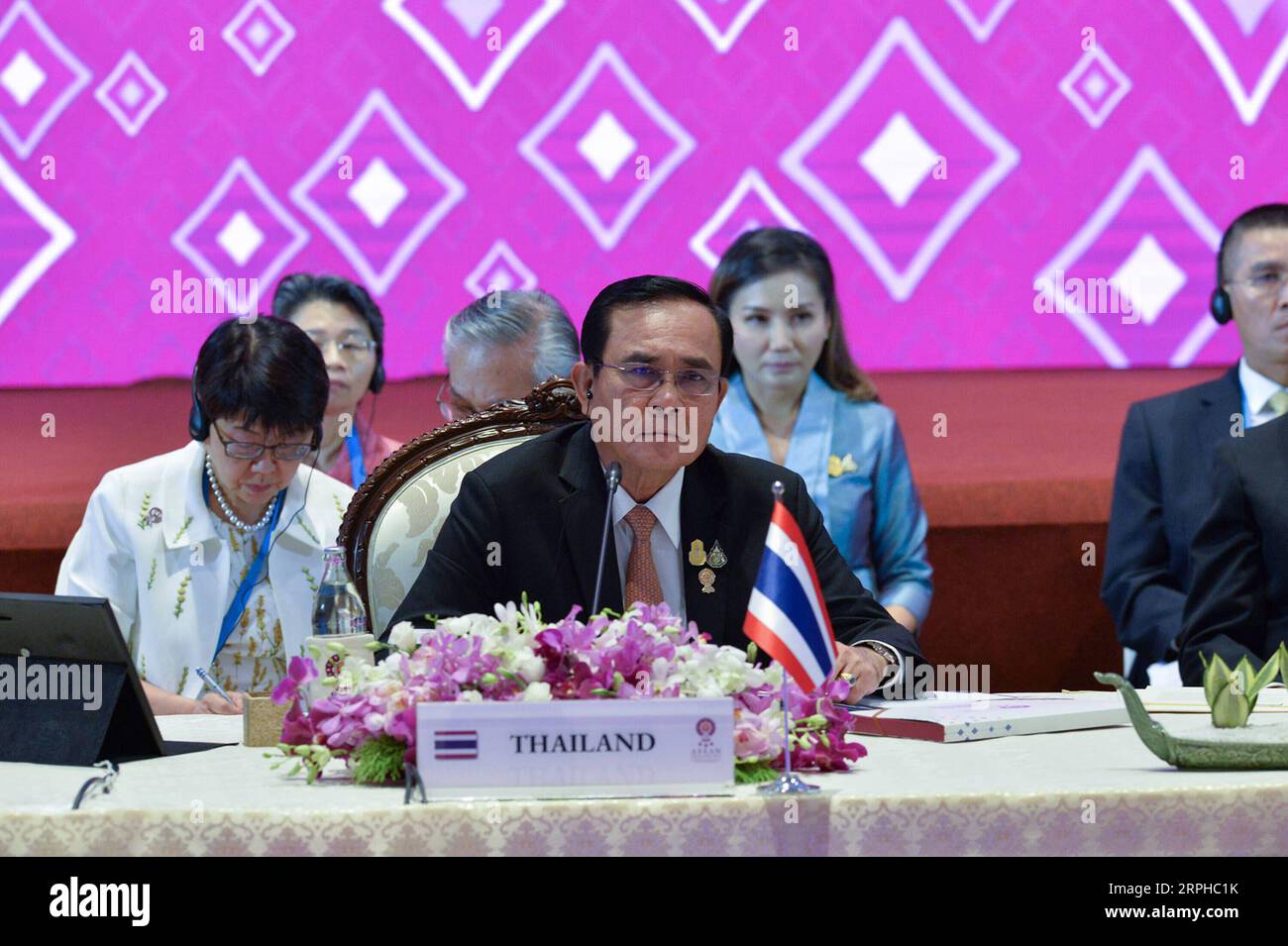 191104 -- BANGKOK, Nov. 4, 2019 Xinhua -- Thai Prime Minister Prayut Chan-o-cha attends the 7th ASEAN-U.S. Summit in Bangkok, Thailand, Nov. 4, 2019. Xinhua/Rachen Sageamsak THAILAND-ASEAN-U.S.-SUMMIT PUBLICATIONxNOTxINxCHN Stock Photo