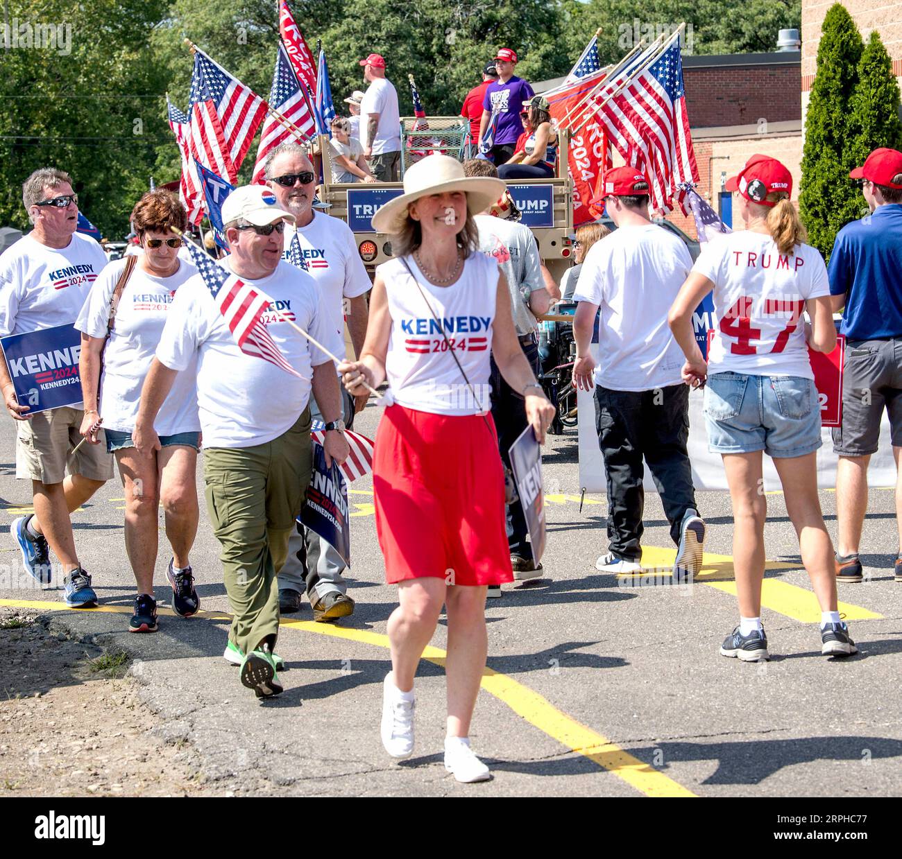 Technology news and reviews image