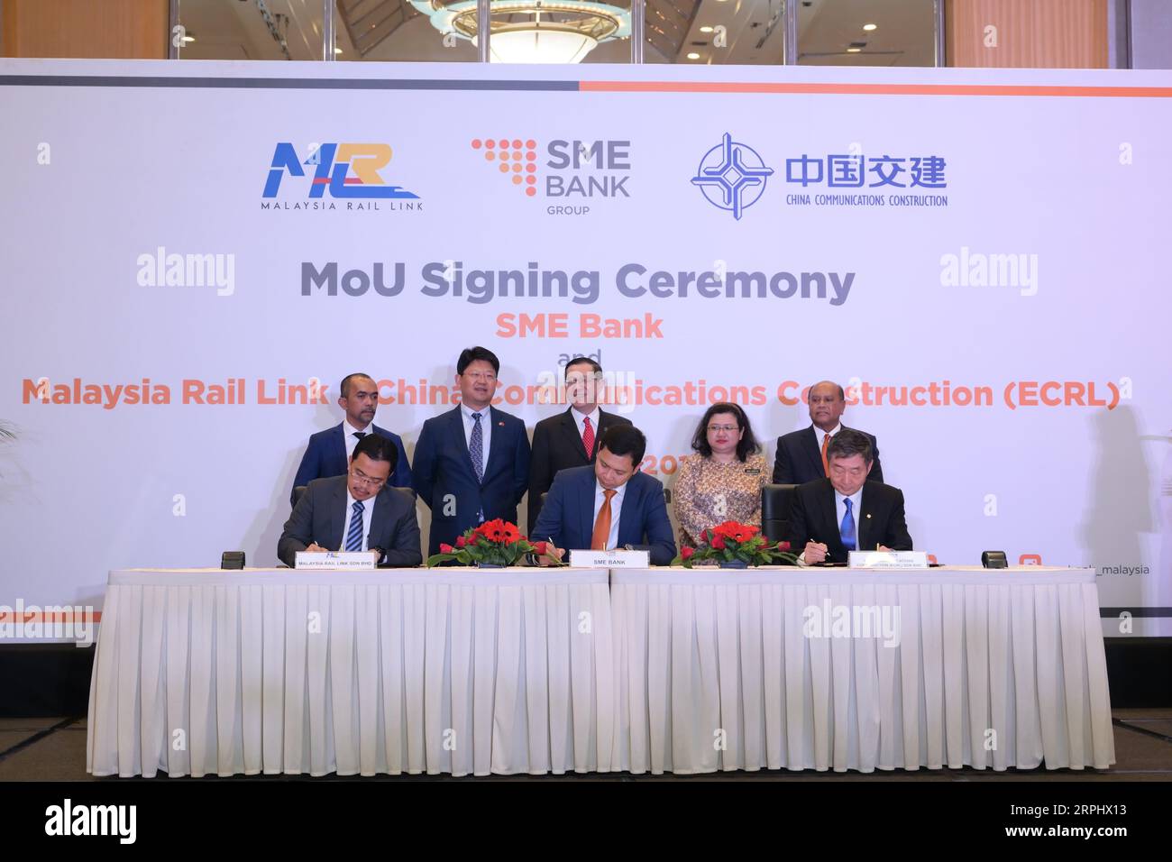 191118 -- KUALA LUMPUR, Nov. 18, 2019 Xinhua -- A memorandum of understanding MoU signing ceremony is held in Kuala Lumpur, Malaysia, Nov. 18, 2019. Small Medium Enterprise Development Bank Malaysia SME Bank announced on Monday to set aside 1 billion ringgit 240 million U.S. dollars specially for local contractors, which are expected to take a significant part in the East Coast Rail Link ECRL, a major infrastructure project and cooperation between Malaysia and China. The development financial institution under the Malaysia Ministry of Entrepreneur Development announced the initiative following Stock Photo