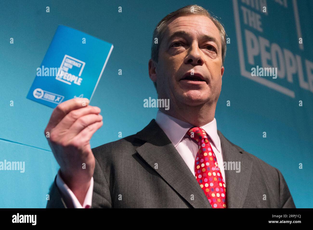 191122 -- LONDON, Nov. 22, 2019 -- Brexit Party leader Nigel Farage speaks at an event to launch Brexit Party general election policies in London, Britain, Nov. 22, 2019. Photo by Ray Tang/Xinhua BRITAIN-LONDON-BREXIT PARTY-GENERAL ELECTION POLICIES-LAUNCH HanxYan PUBLICATIONxNOTxINxCHN Stock Photo