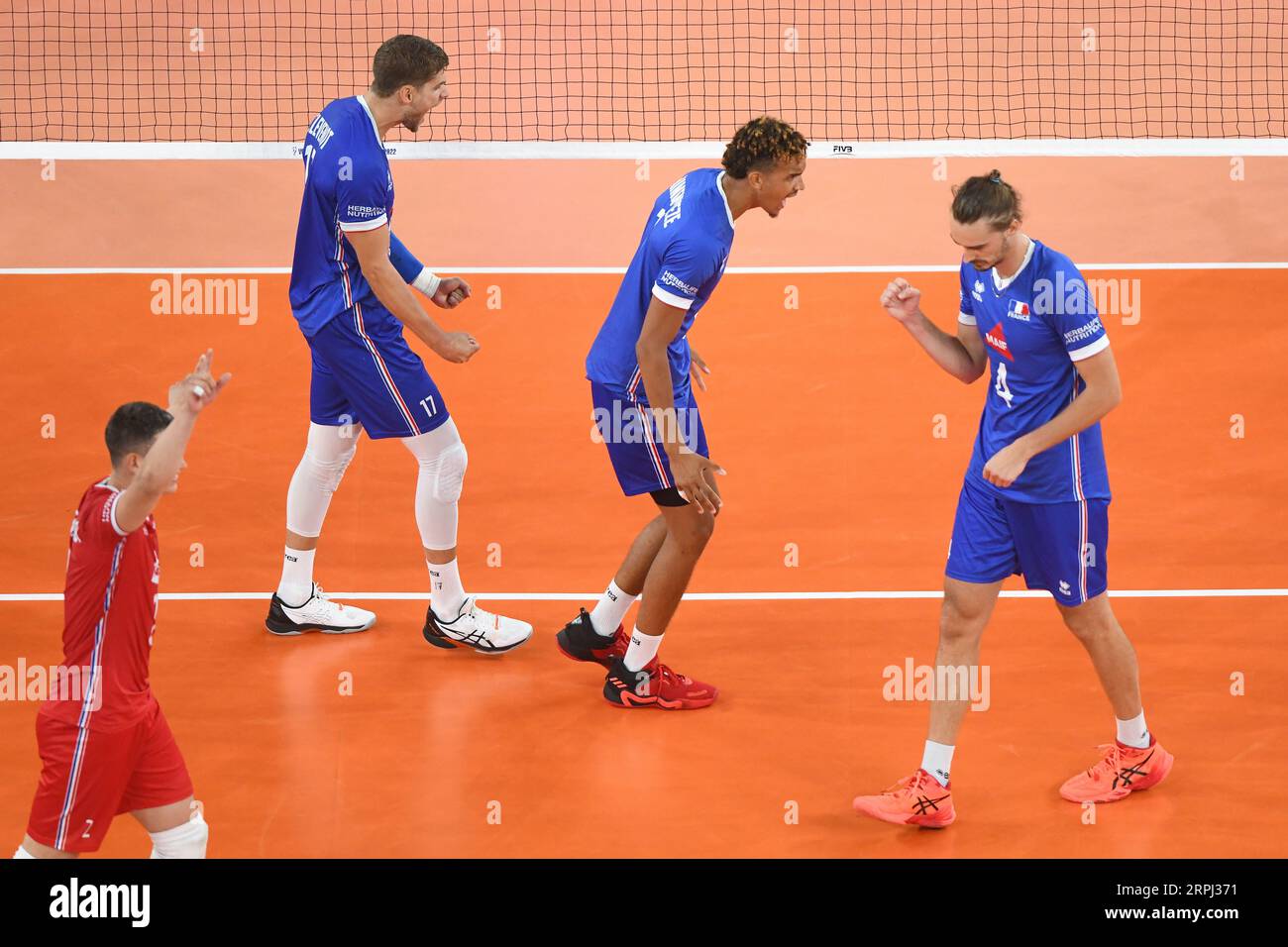 W杯　写真集 L`EQUIPE La coupe du Monde W杯 写真集 L`EQUIPE La coupe du Monde Amazon.co.jp: サッカー