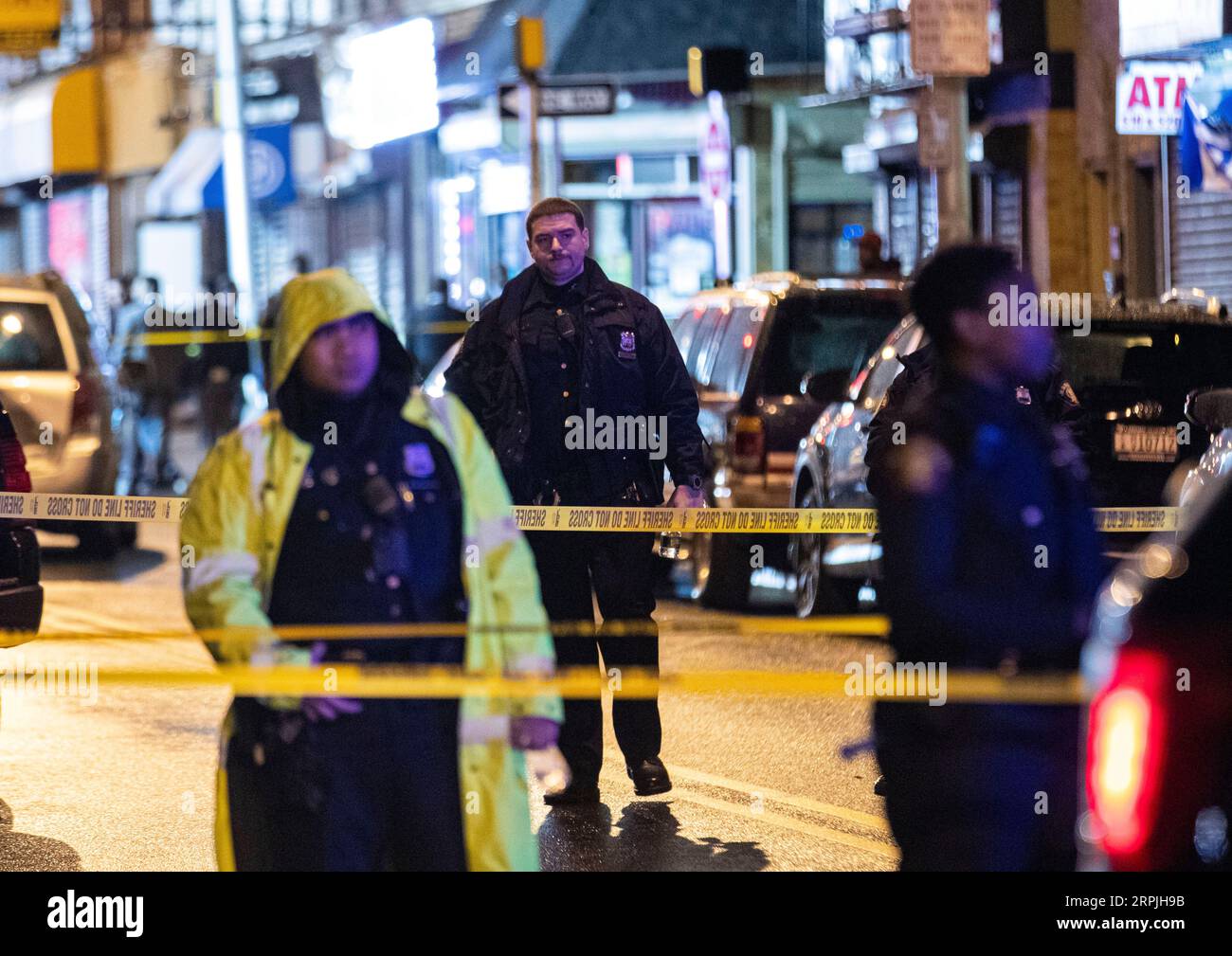 191211 -- JERSEY CITY, Dec. 11, 2019 -- Police cordon off a street near the scene of a shooting in Jersey City of New Jersey, the United States, Dec. 10, 2019. Six people have died, including a police officer, three civilians and two suspects, in a shootout on Tuesday in Jersey City.  U.S.-NEW JERSEY-JERSEY CITY-SHOOTOUT WangxYing PUBLICATIONxNOTxINxCHN Stock Photo