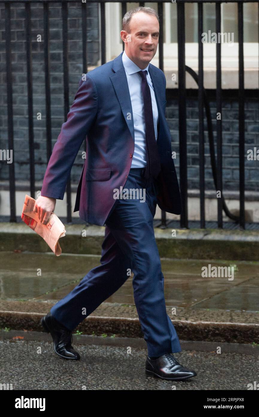191217 -- LONDON, Dec. 17, 2019 Xinhua -- British Foreign Secretary Dominic Raab arrives to attend a cabinet meeting at 10 Downing Street in London, Britain, on Dec. 17, 2019. British Prime Minister Boris Johnson held the first cabinet meeting on Tuesday after winning last week s general election. Photo by Ray Tang/Xinhua BRITAIN-LONDON-CABINET MEETING PUBLICATIONxNOTxINxCHN Stock Photo